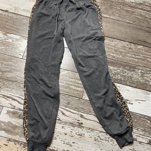 Splendid Side Animal Print Joggers - Picture 3 of 5